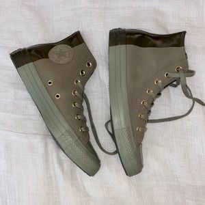 Vintage Green Converse
